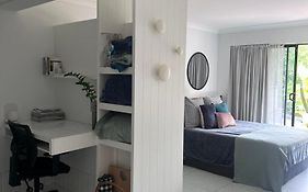Mediterranean Studio & Garden View Private Pet Friendly